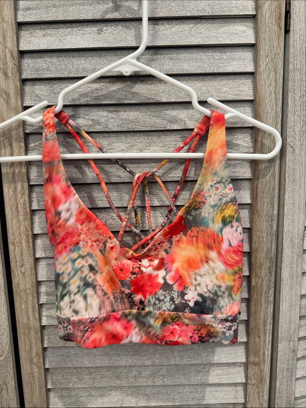 Athleta Solace Sports Strappy Bra Floral -Coral Multi